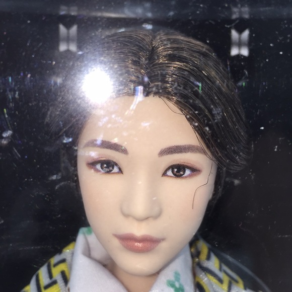 BTS Bangtan Boy Band Doll SUGA K-Pop Music Artist Fashion Idol New in Pa… - Picture 4 of 11